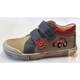 Szamos sportos félcipő,  beige-piros, traktor mintával 31